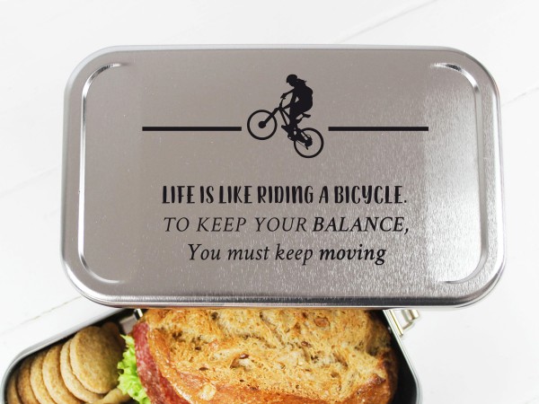 Nachhaltige Brotdose mit Name auf Lunchbox für Biker MTB keep your Balance